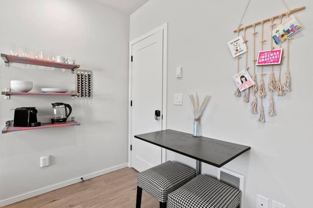 Bodhi'S Sweet Suite - Micro Studio - 91Walkscore Seattle Luaran gambar